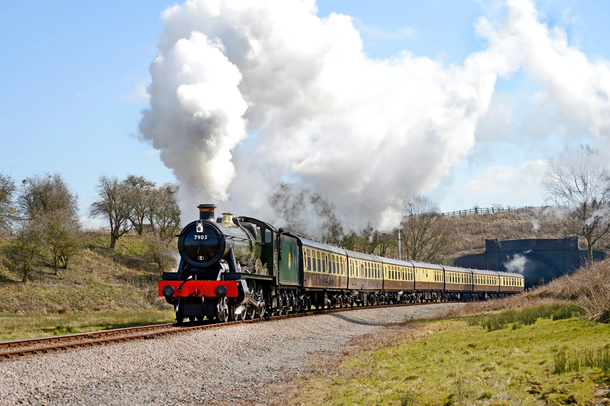 A steam locomotive on the Gloucestershire Warwickshire Railway