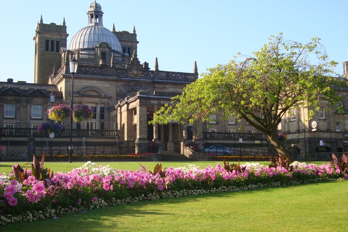 Yorkshire's Finest Treasures – York, Harrogate & Leeds